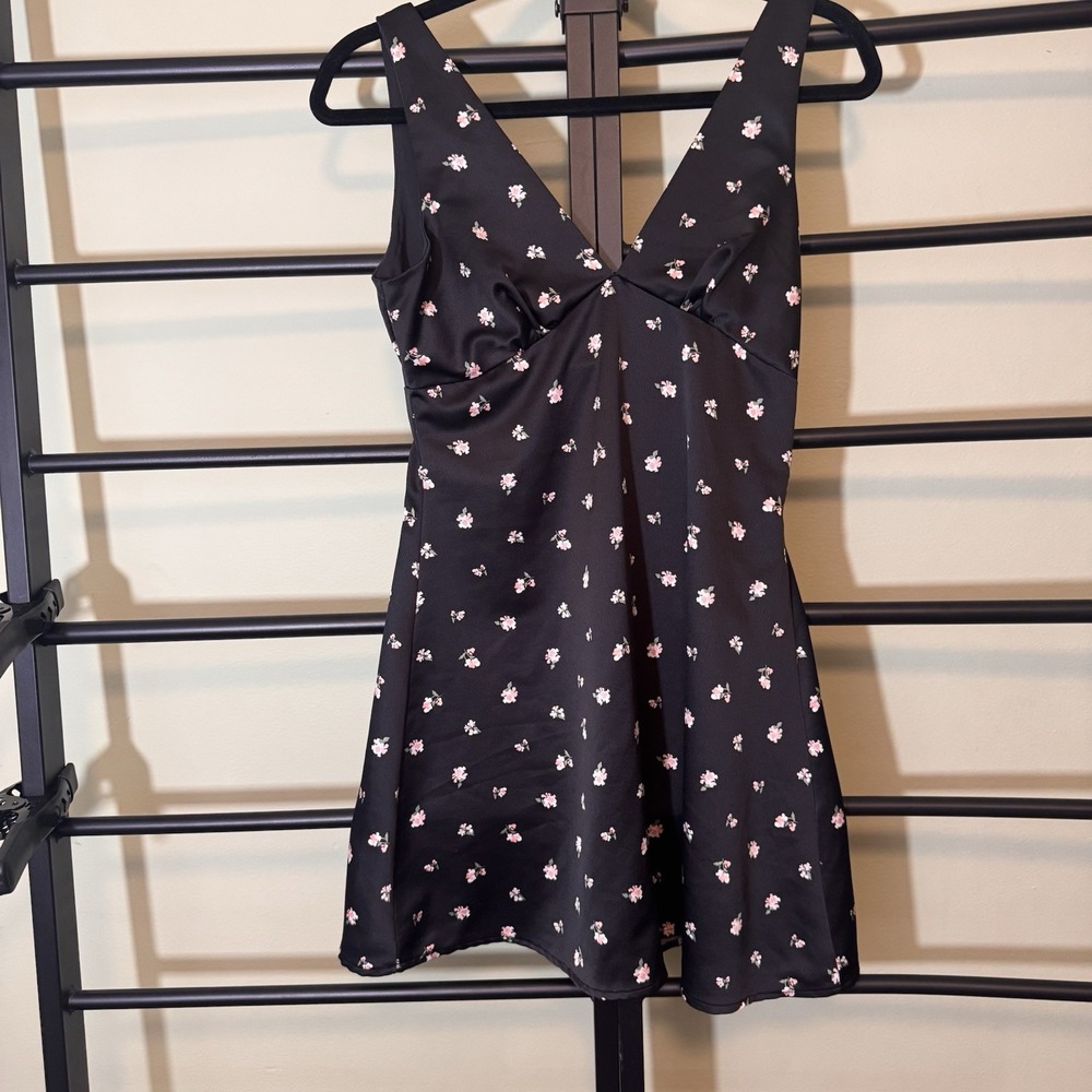 Aeropostale Y2K Black Satin Dress With Pink Flowers Side Zipper Size Extra Small